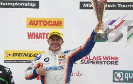 Collard closes gap on title leaders